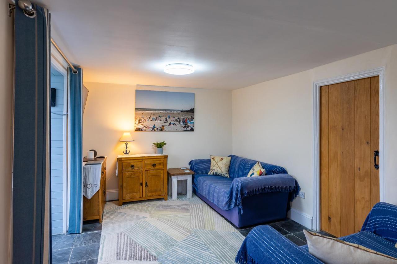Looe Self Catering Apartment Luaran gambar