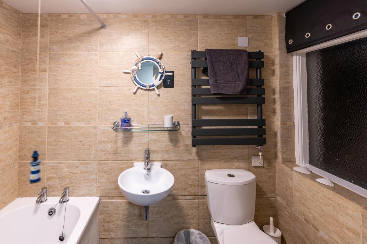 Looe Self Catering Apartment Luaran gambar